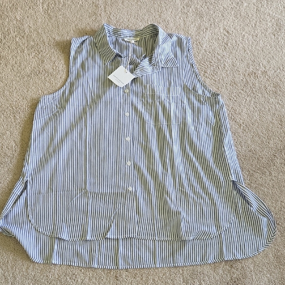 beachlunchlounge Tops - Beachlunchlounge Blue Button Down Shirt